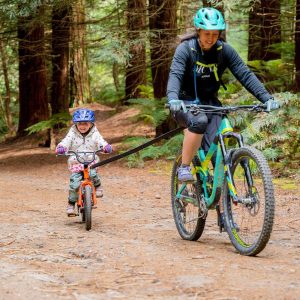 Kids Ride Shotgun Quick Fit MTB Tow Rope Sort/Oransje - Bilde 3